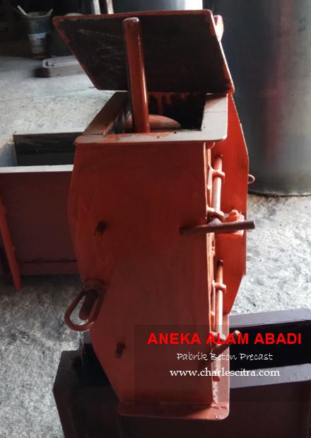 PRODUKSI ROSTER BETON MENGGUNAKAN MOULDING PELAT